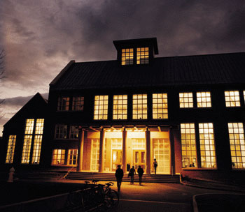 Dimond Library - University of New Hampshire